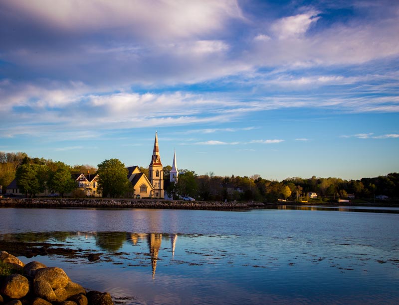 MAHONE-BAY