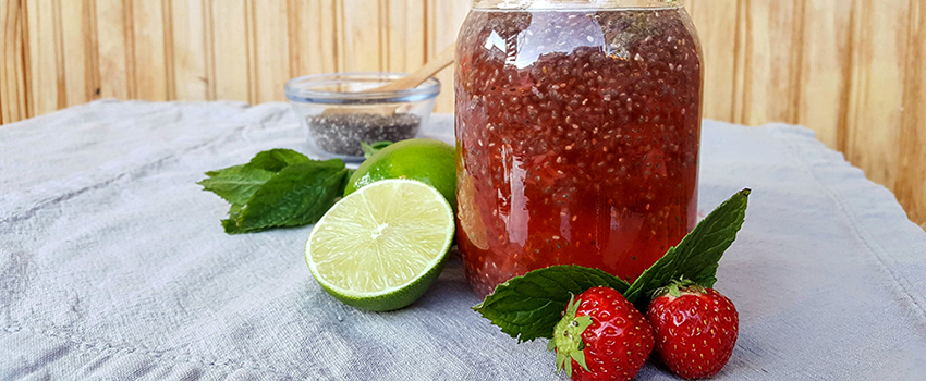 Jar with strawberry chia fresca